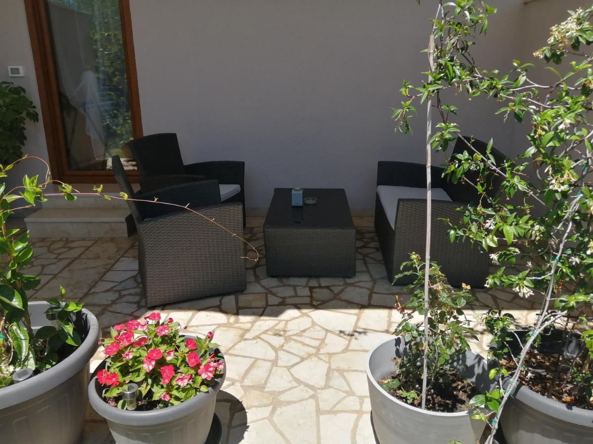 Apartments And Rooms Lorena 236 Ρόβινι Εξωτερικό φωτογραφία