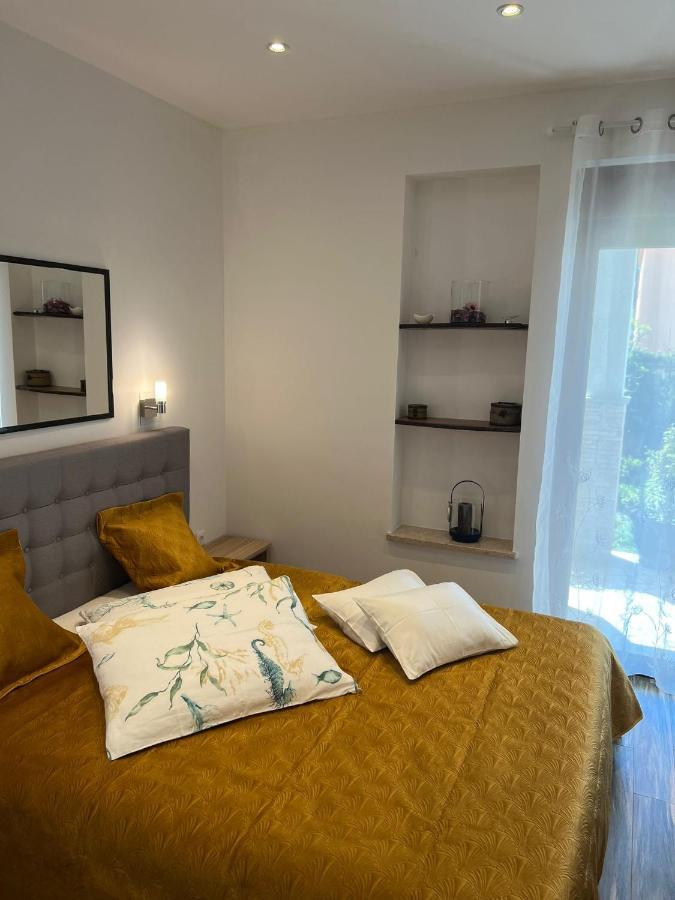 Apartments And Rooms Lorena 236 Ρόβινι Εξωτερικό φωτογραφία