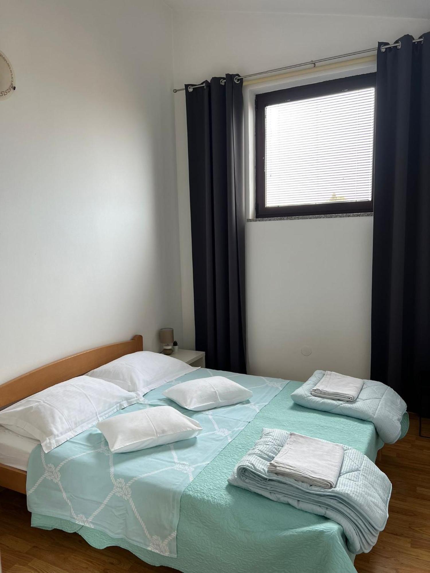 Apartments And Rooms Lorena 236 Ρόβινι Εξωτερικό φωτογραφία