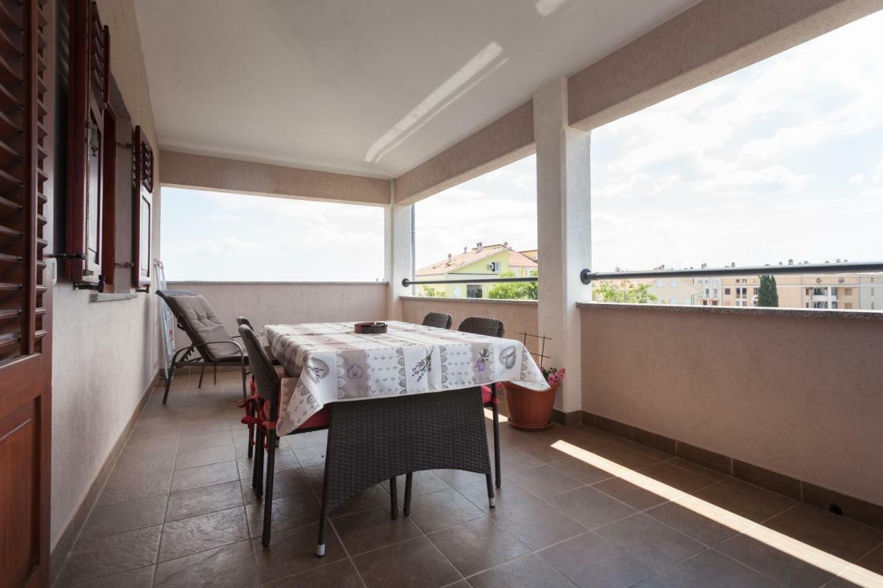 Apartments And Rooms Lorena 236 Ρόβινι Εξωτερικό φωτογραφία